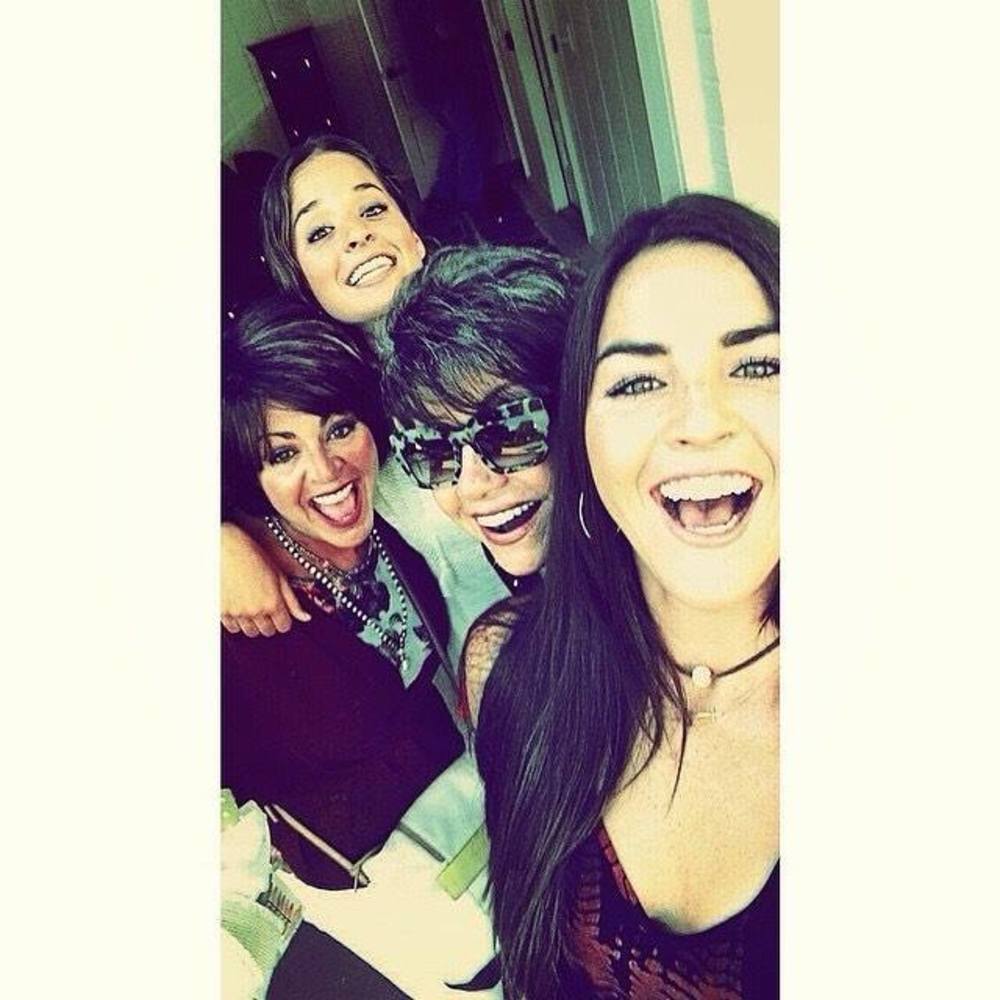 Meet your Posher, Sandy